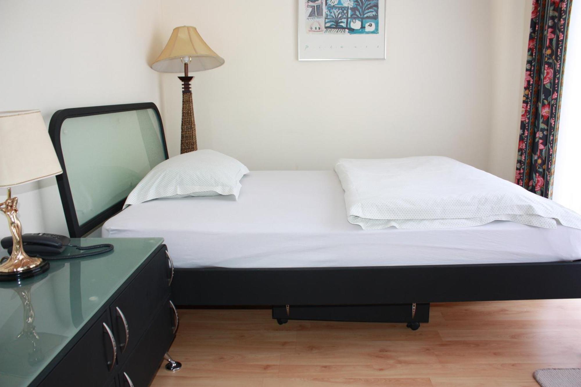 Hotel Roemerhafen Köln Dış mekan fotoğraf
