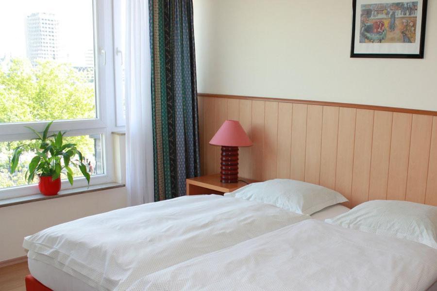 Hotel Roemerhafen Köln Dış mekan fotoğraf