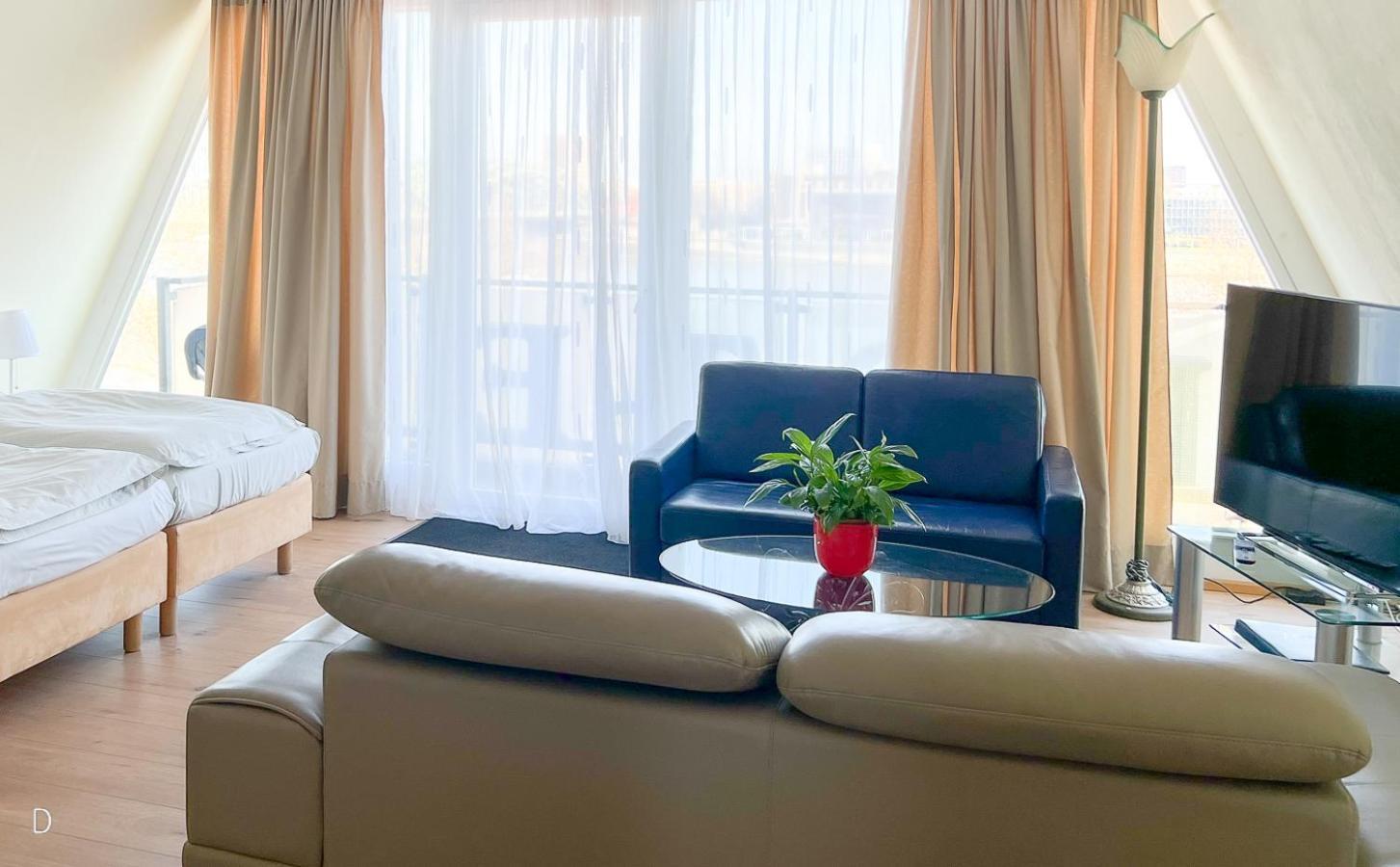 Hotel Roemerhafen Köln Dış mekan fotoğraf